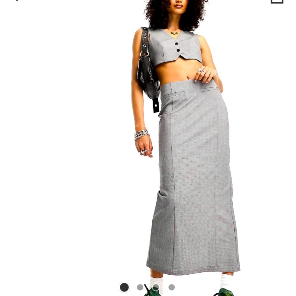 ASOS herringbone pencil midi skirt. Size 8.